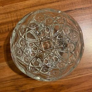 Jeannette Glass 3 Footed Vintage Candy Dish